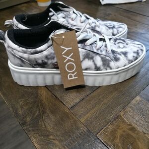 Roxy Tie-Dye Platform Sneakers